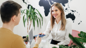Certificate III in Travel and Tourism - Evolution Hospitality Institute